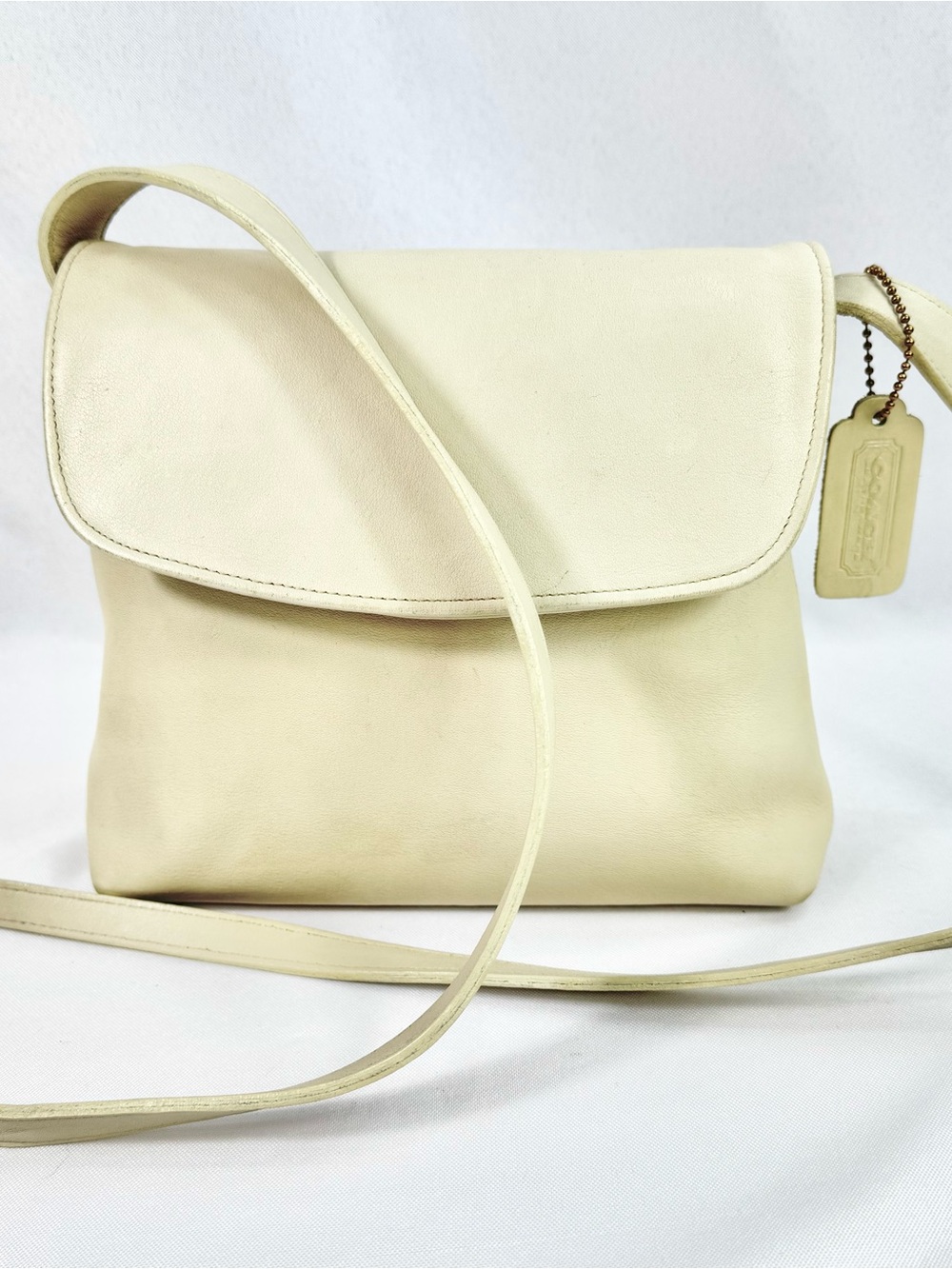 Vintage Coach 1980’s Ivory Leather Small Crossbody Shoulder Bag